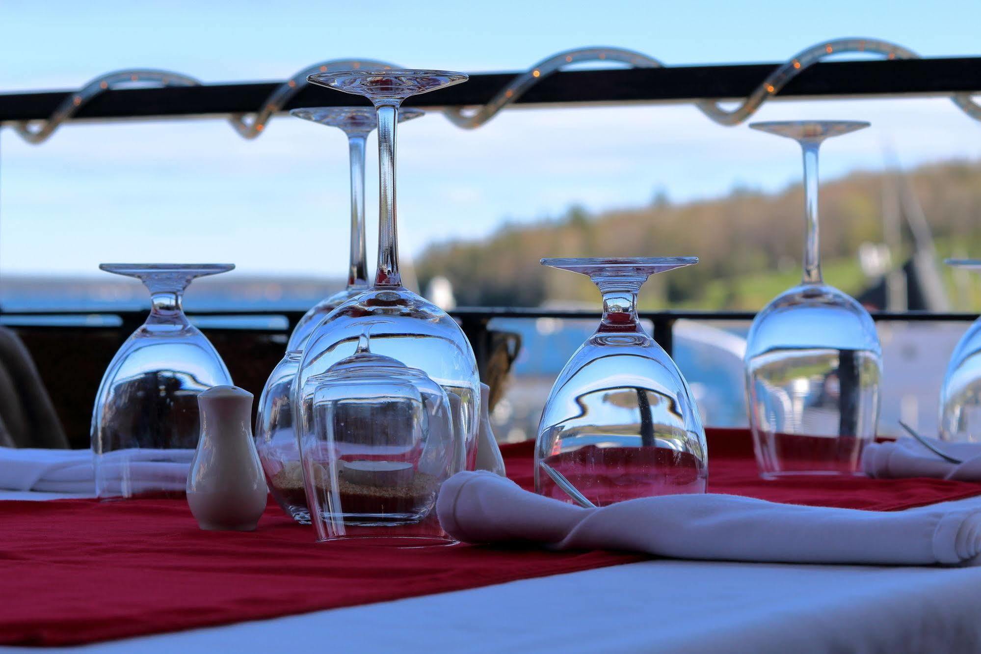 Rum Runner Inn Lunenburg Εξωτερικό φωτογραφία
