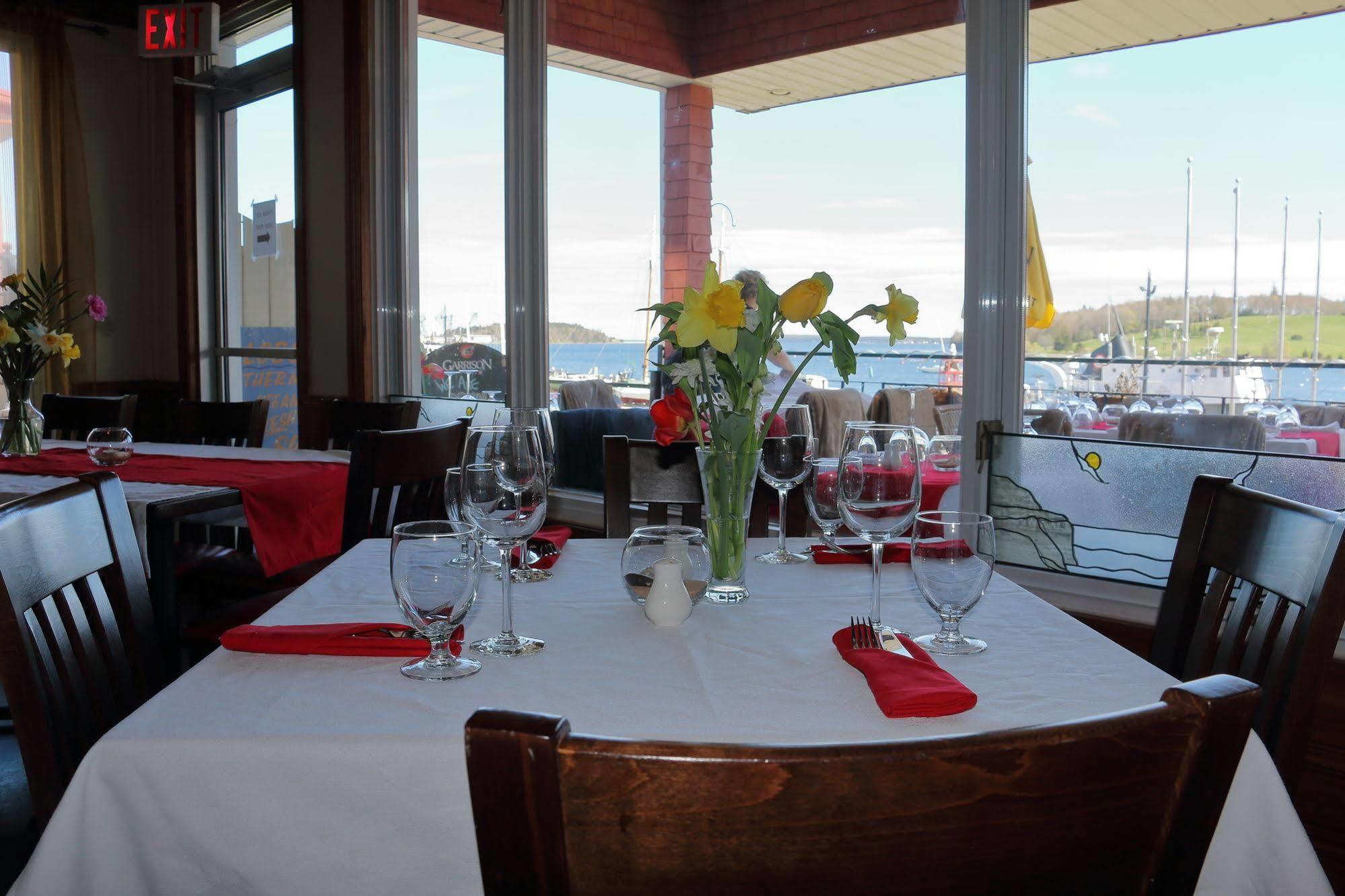 Rum Runner Inn Lunenburg Εξωτερικό φωτογραφία